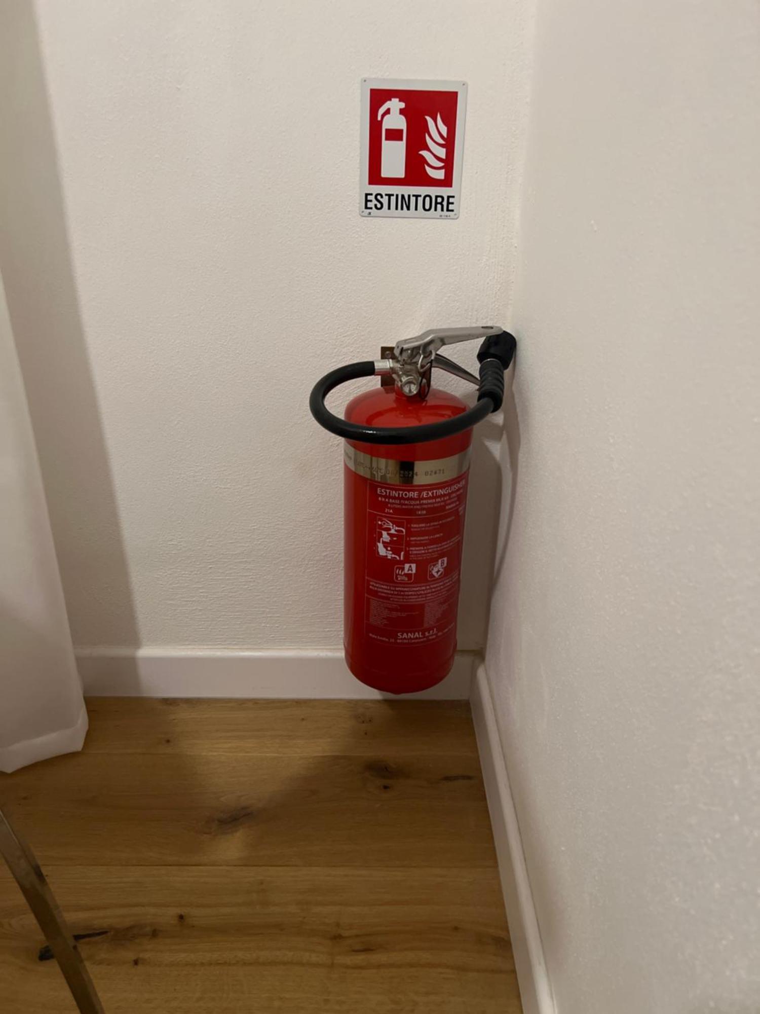 Florence Apartments Home Feeling Экстерьер фото