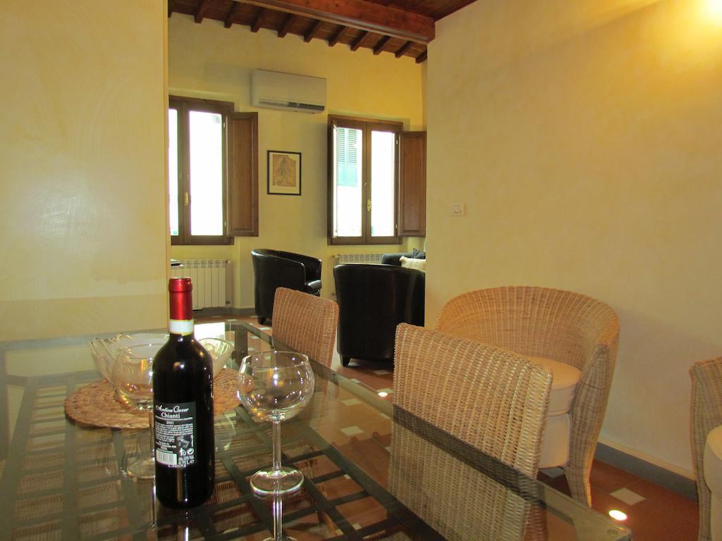 Florence Apartments Home Feeling Номер фото