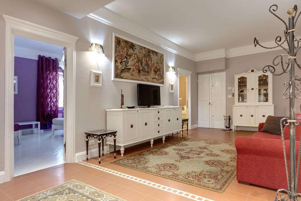 Florence Apartments Home Feeling Экстерьер фото