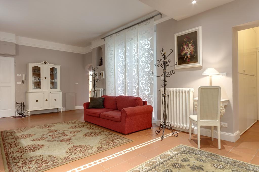 Florence Apartments Home Feeling Экстерьер фото